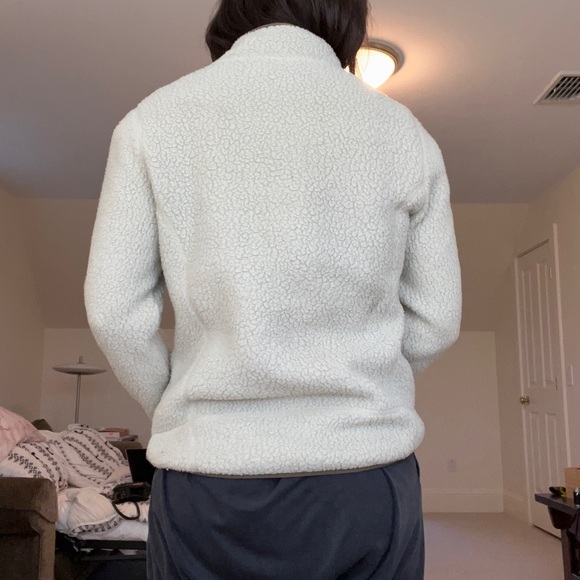 Patio is teddy - Picture 2 of 4